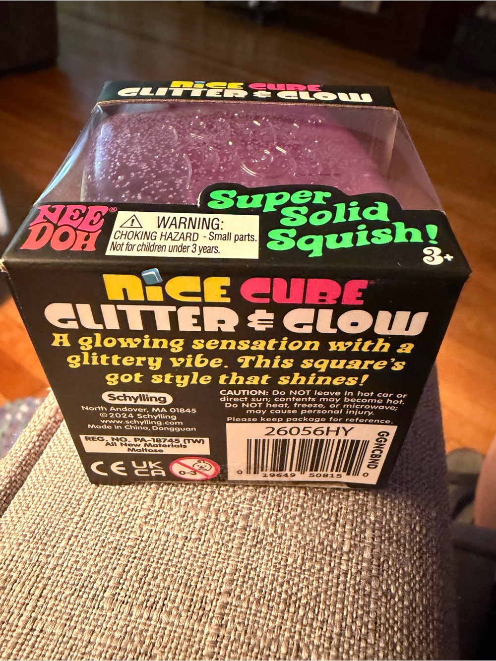 Nice Cube Glitter & Glow pink Stress Toy - Picture 2 of 6